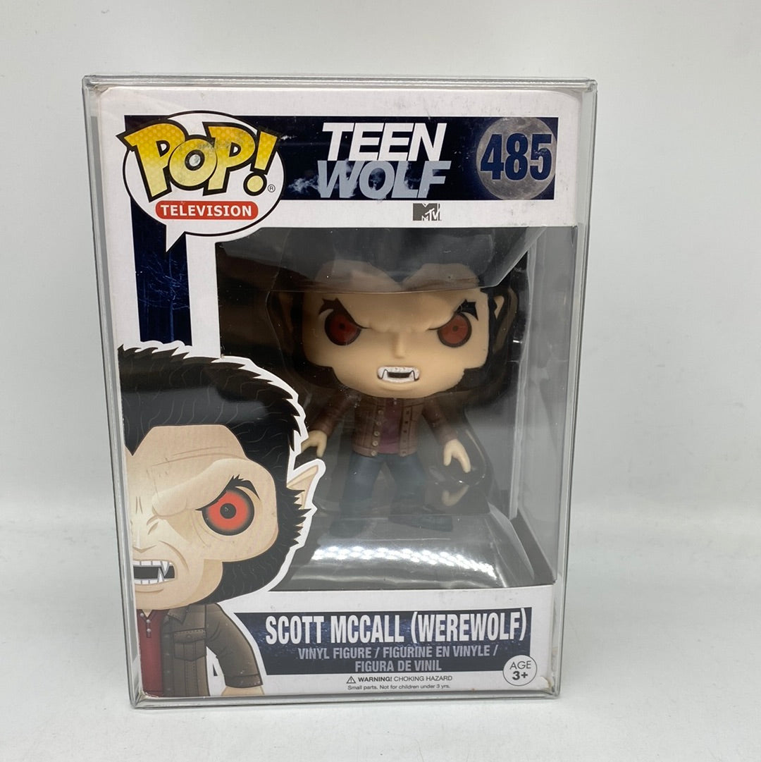 Funko Pop! Scott McCall (Werewolf) Teen purchases Wolf Damaged box