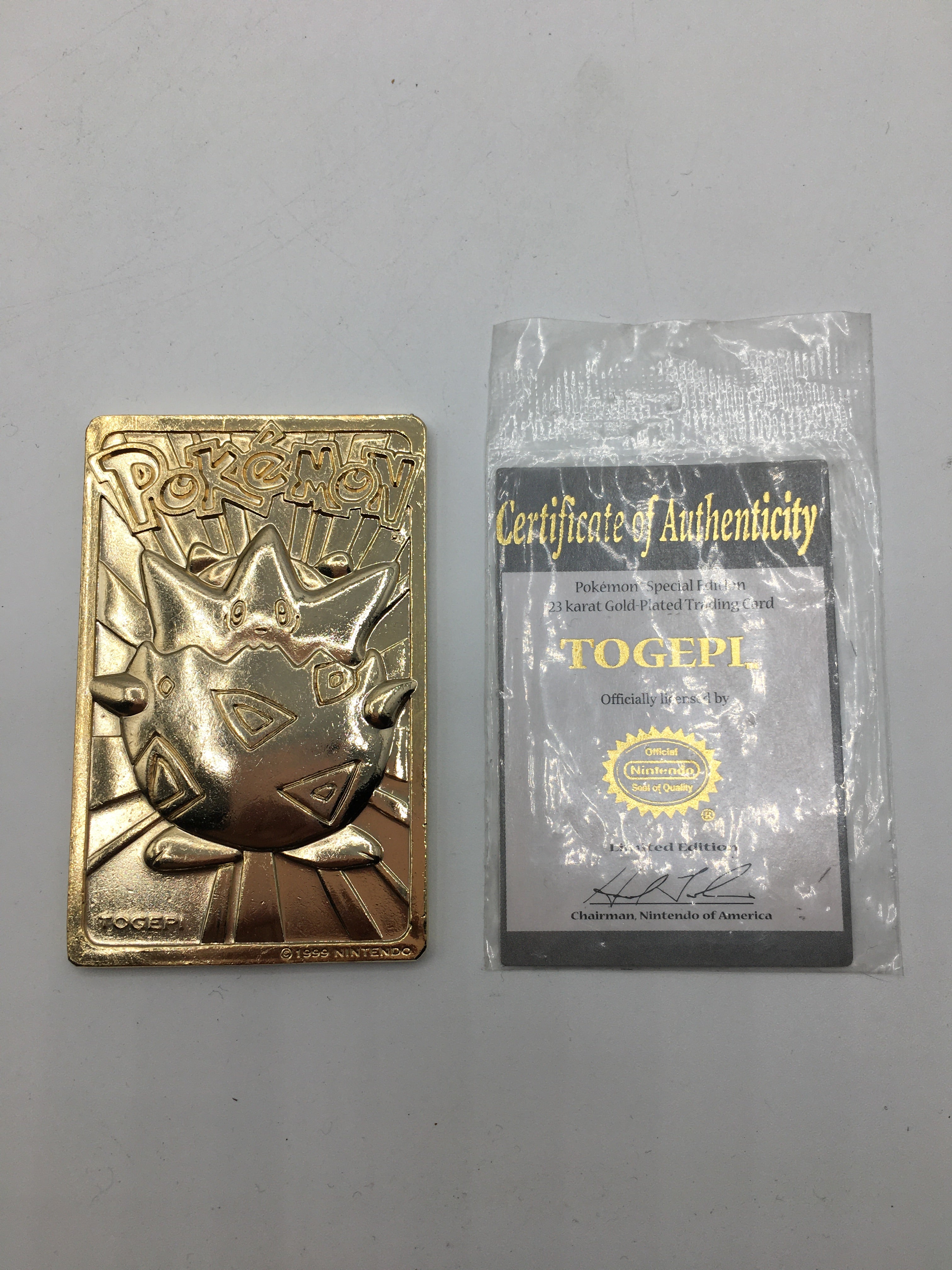 Togepi - 1999 Pokmon 23K Gold Plated Trading Card Limited Edition Bur Togepi - 1999 Pokmon 23K Gold Plated Trading Card Limited Edition Bur