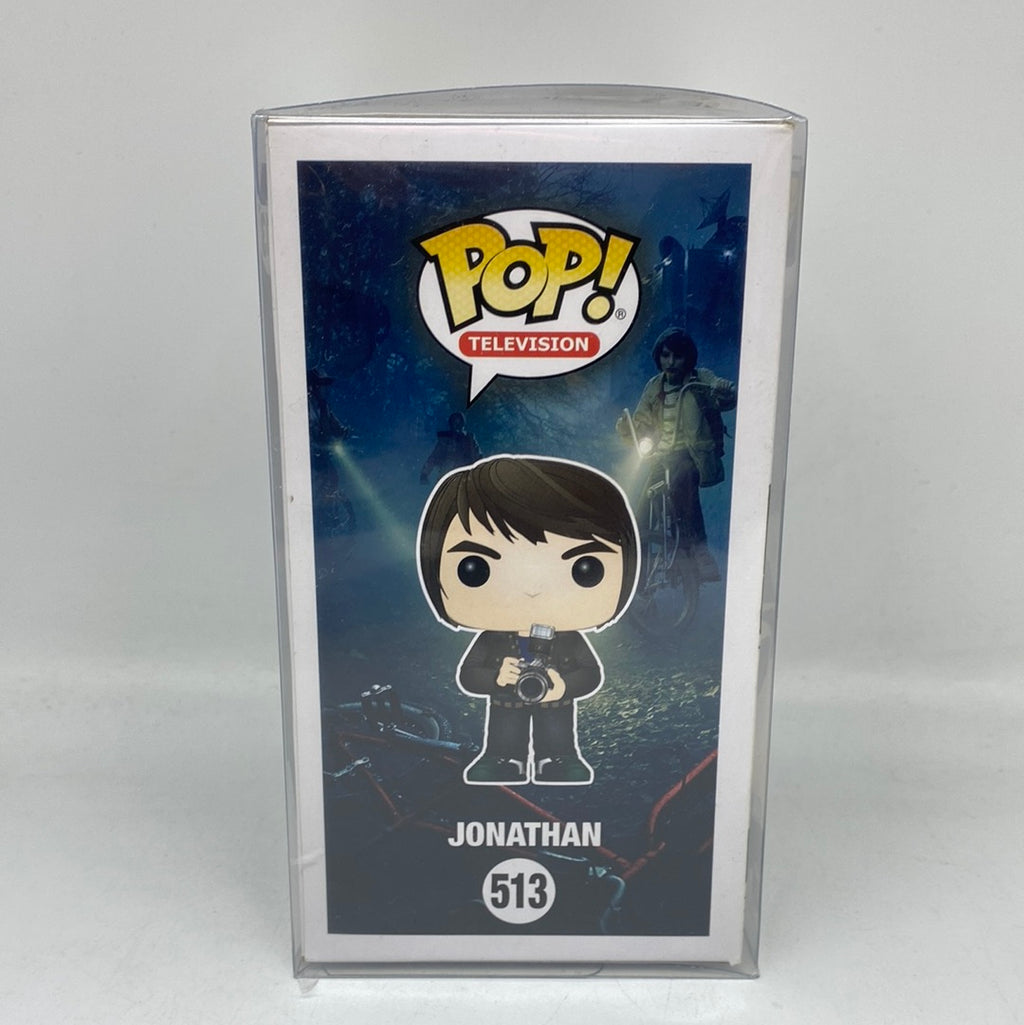 Funko Pop! Television Stranger Things: Jonathan #513 Vinyl Figure DAMA