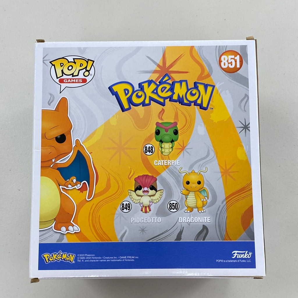 Pokemon Charizard 10 Pop! Vinyl Figure