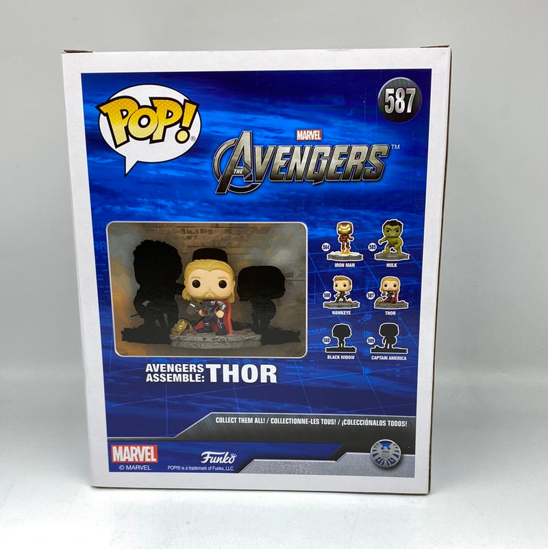 Thor Avengers Assemble Funko Pop! 587 Bobble-Head Marvel Vinyl Figure Deluxe