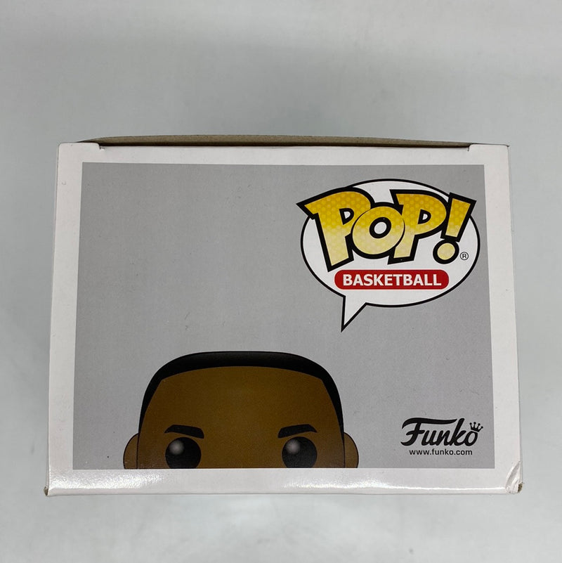 Funko Pop! Basketball: Michael Jordan (UNC Warm-Ups)
