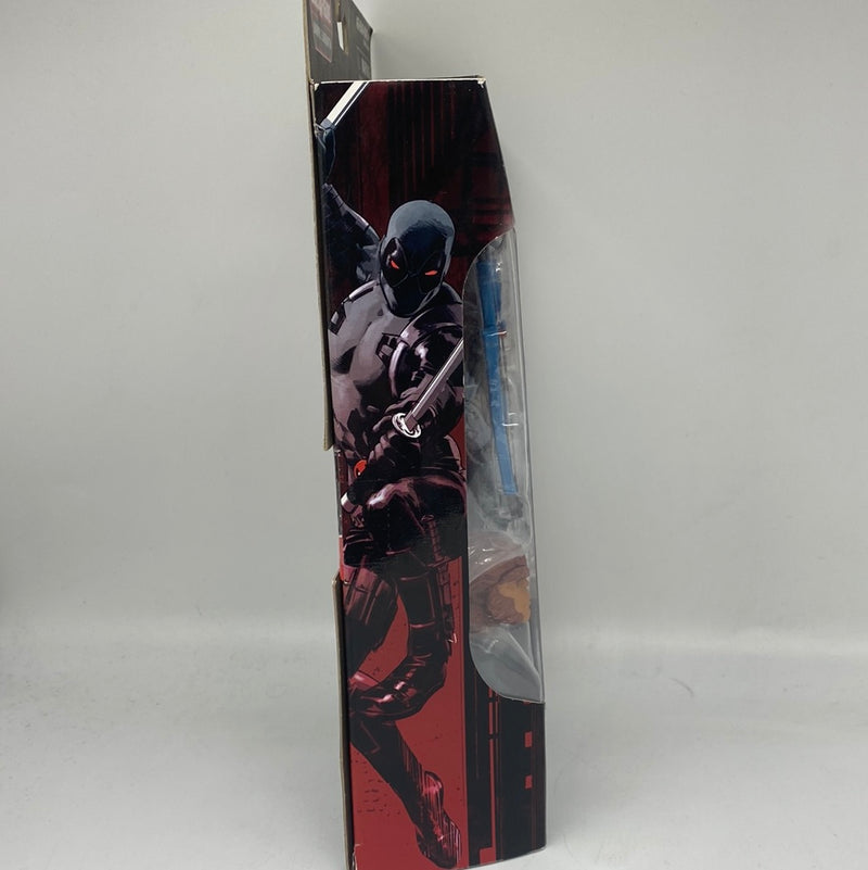 Marvel Legends Gray Deadpool X-Force 6" Figure BAF Sasquatch Hasbro