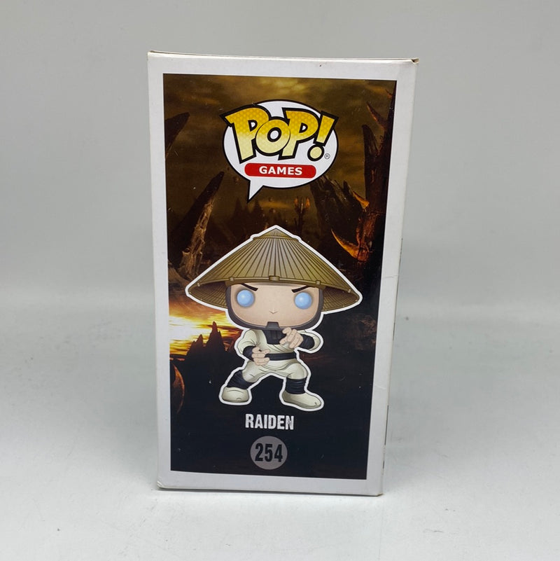 Funko Pop! Games: Mortal Kombat X - Raiden