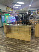 Thursday Main Room Vendor Space One Day Event – 6' Glass Display Case & 4-Tier Shelf Included
