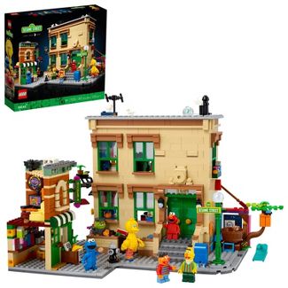 LEGO Ideas 123 Sesame Street Building Kit 21324