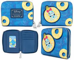 LILO AND STITCH STITCH WALLET FLOATING BETWEEN PINEAPPLE